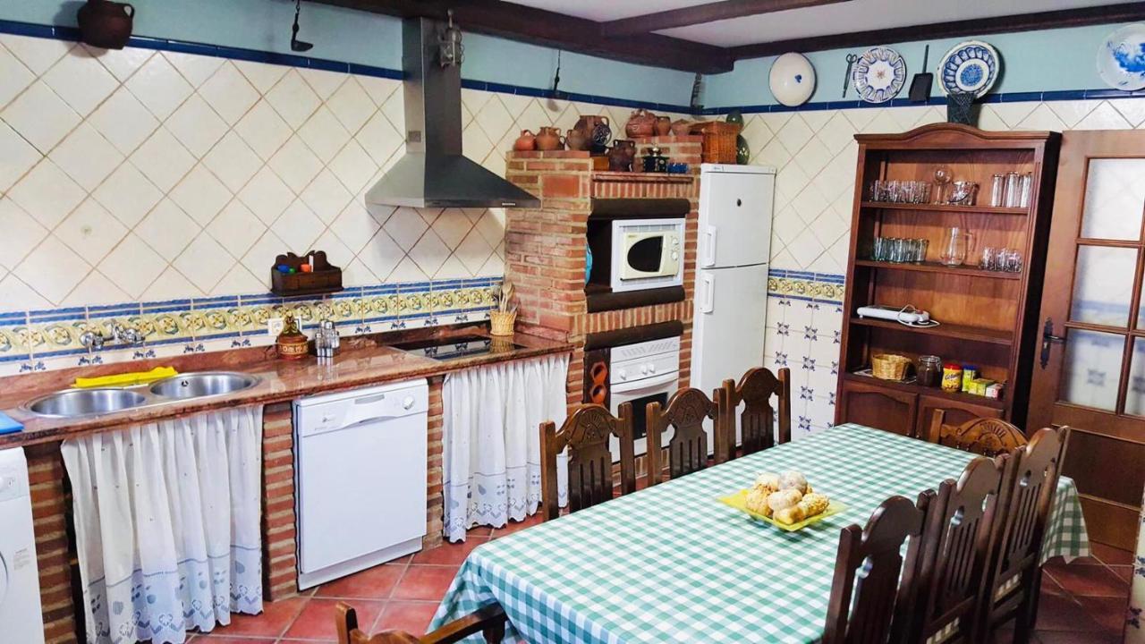 Casa Rural Piedras De Benquerencia Exterior photo
