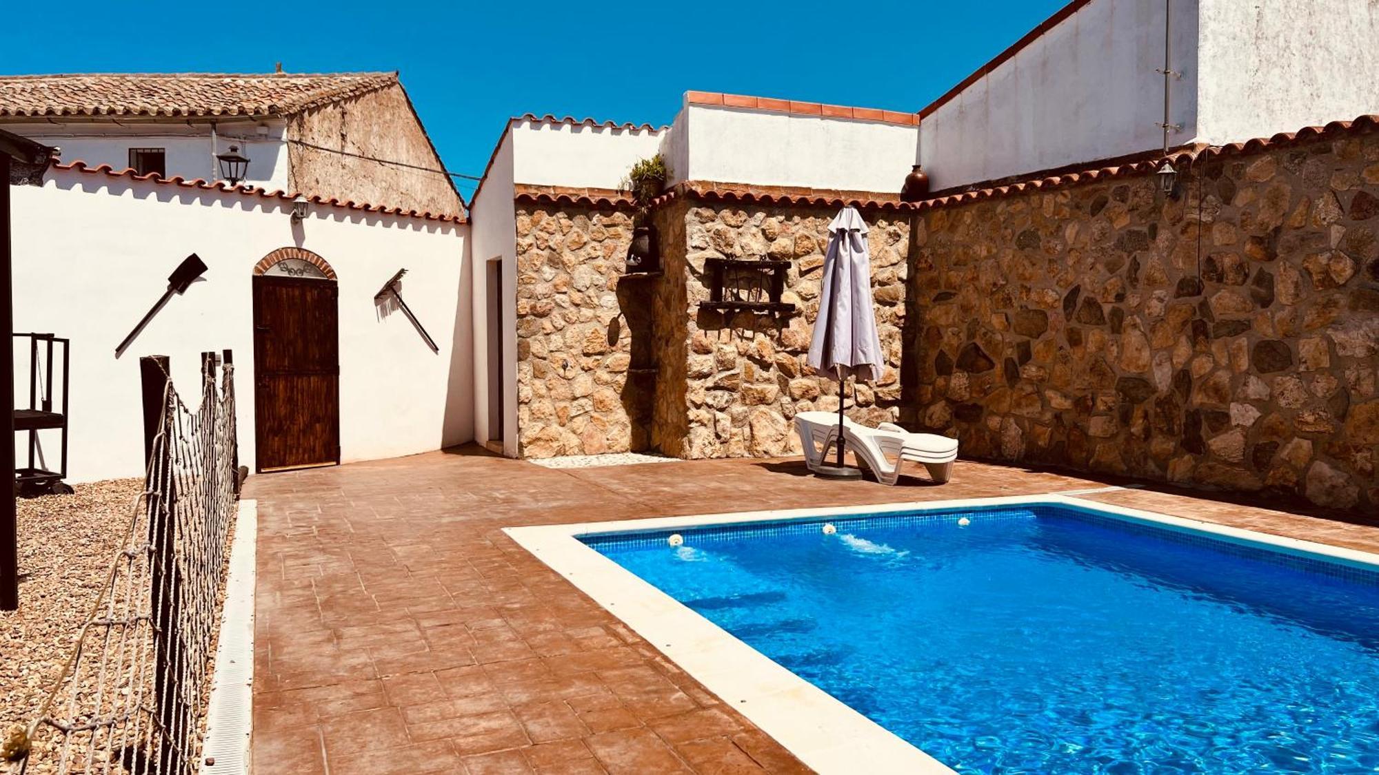 Casa Rural Piedras De Benquerencia Exterior photo